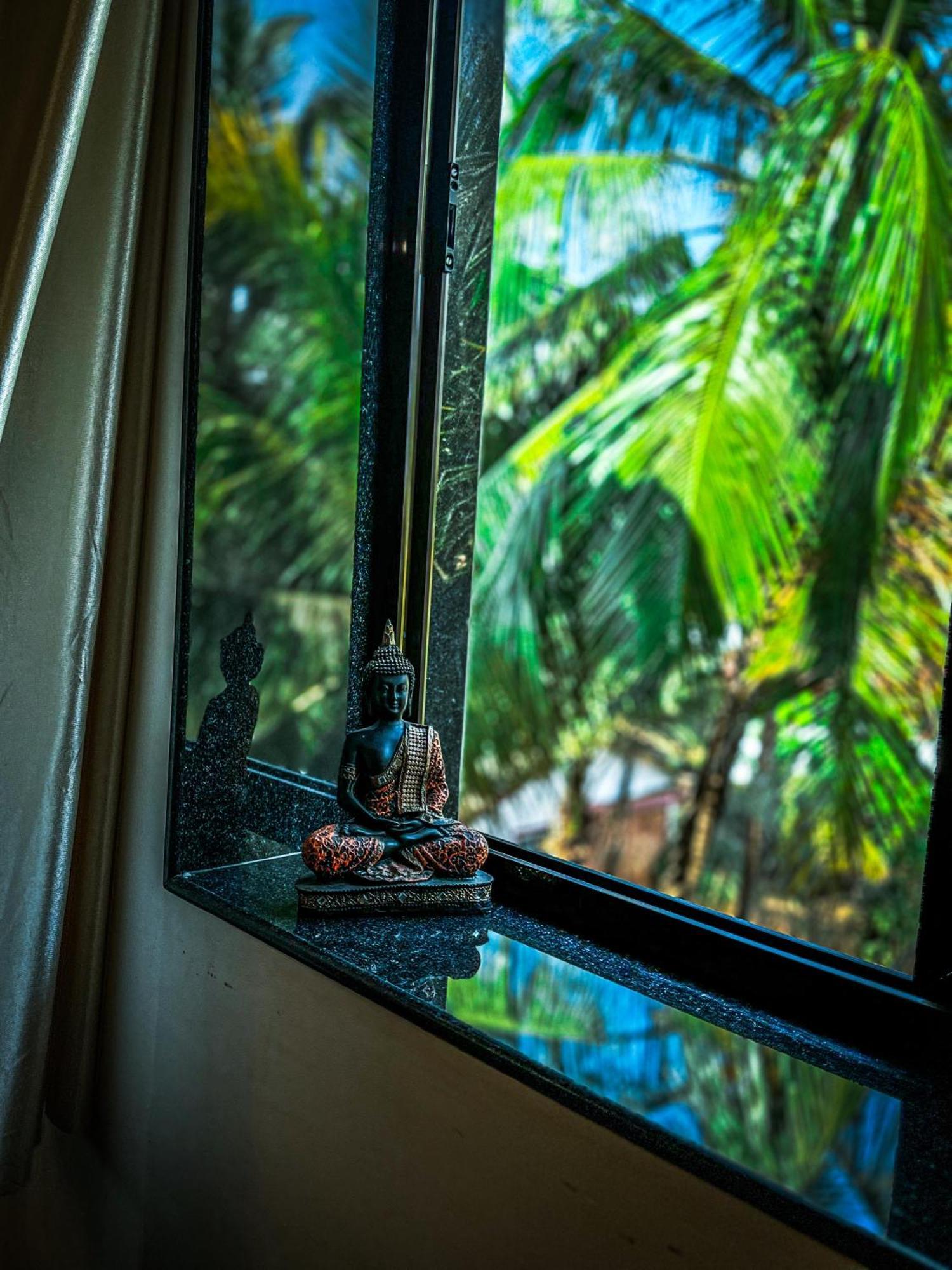 1Bhk Suites With Kitchen & Pool By Goaround Homes At Vagator Exterior photo